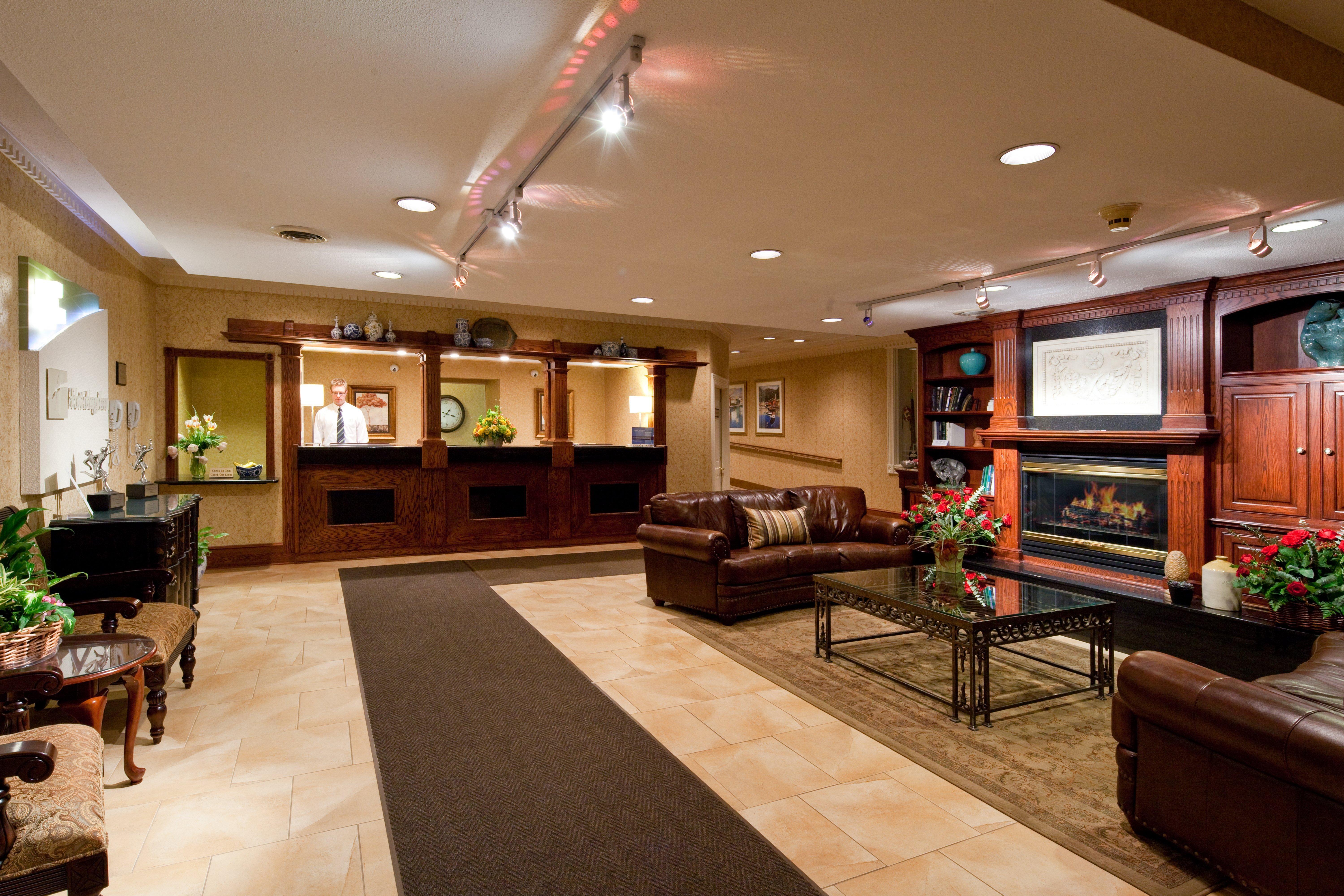 Holiday Inn Cleveland-Mayfield By Ihg Exteriér fotografie