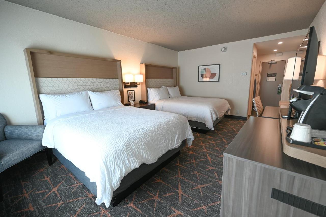Holiday Inn Cleveland-Mayfield By Ihg Exteriér fotografie