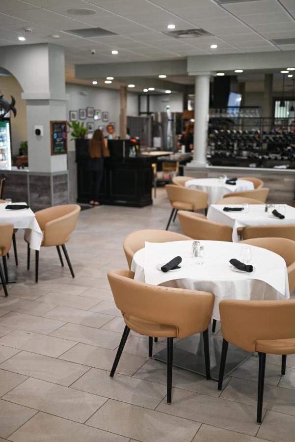 Holiday Inn Cleveland-Mayfield By Ihg Exteriér fotografie
