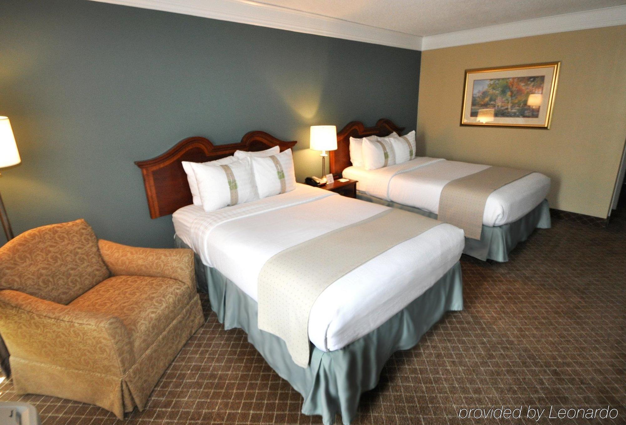 Holiday Inn Cleveland-Mayfield By Ihg Exteriér fotografie