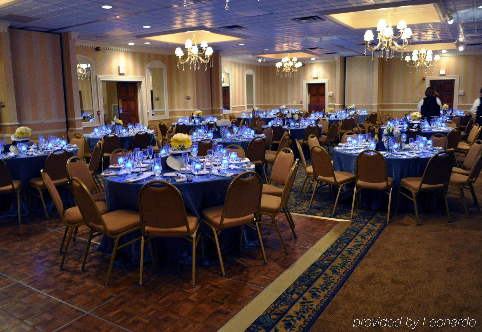 Holiday Inn Cleveland-Mayfield By Ihg Restaurace fotografie